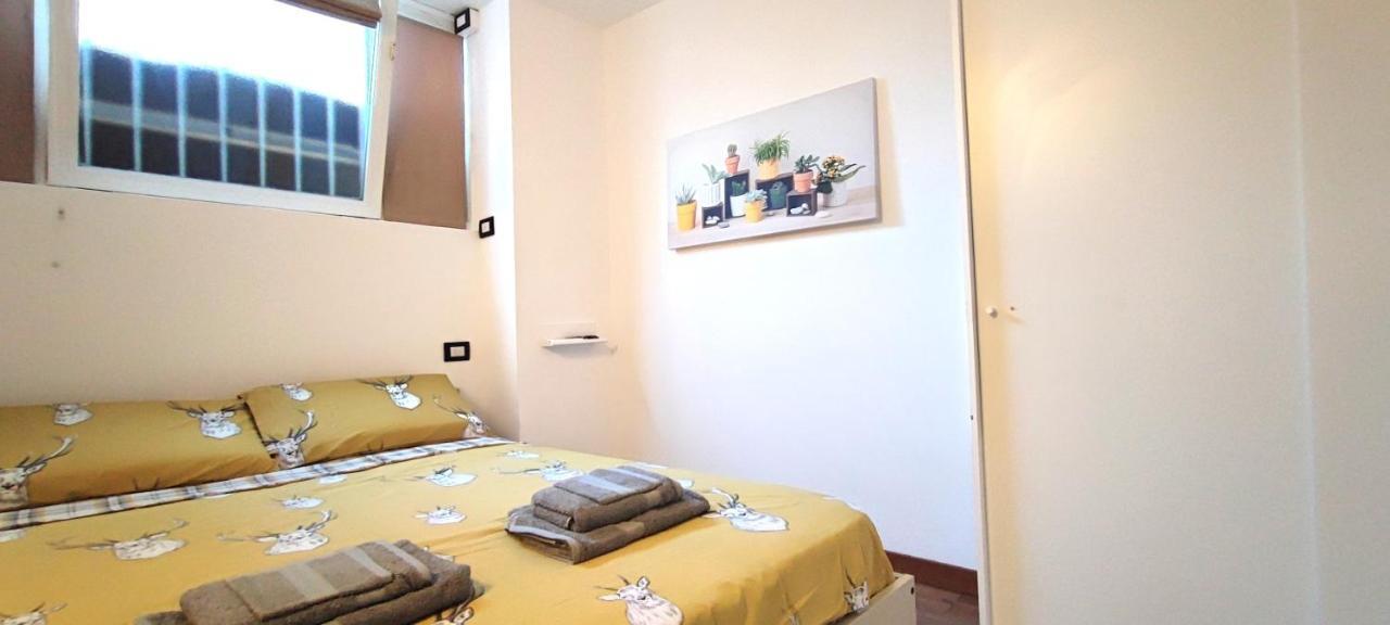 Elegant Sweet Home Suite - Milan, 15 Minute Duomo Milão Exterior foto