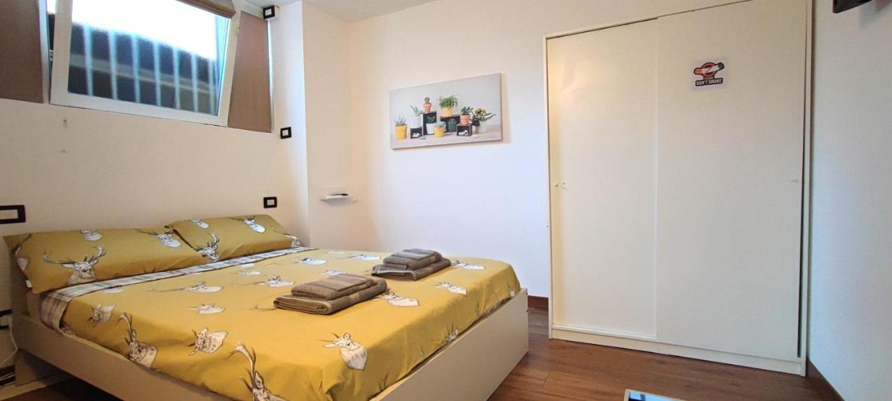 Elegant Sweet Home Suite - Milan, 15 Minute Duomo Milão Exterior foto