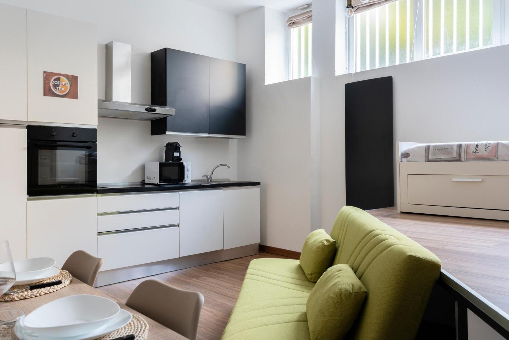 Elegant Sweet Home Suite - Milan, 15 Minute Duomo Milão Exterior foto